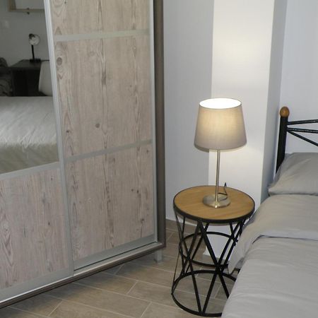 הרקליון Talos Apartments And Studios מראה חיצוני תמונה