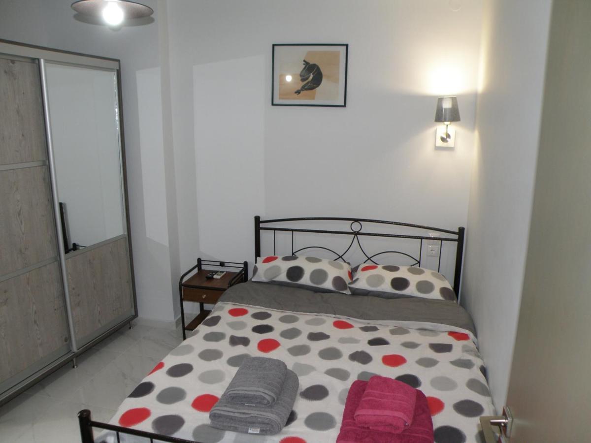 הרקליון Talos Apartments And Studios מראה חיצוני תמונה